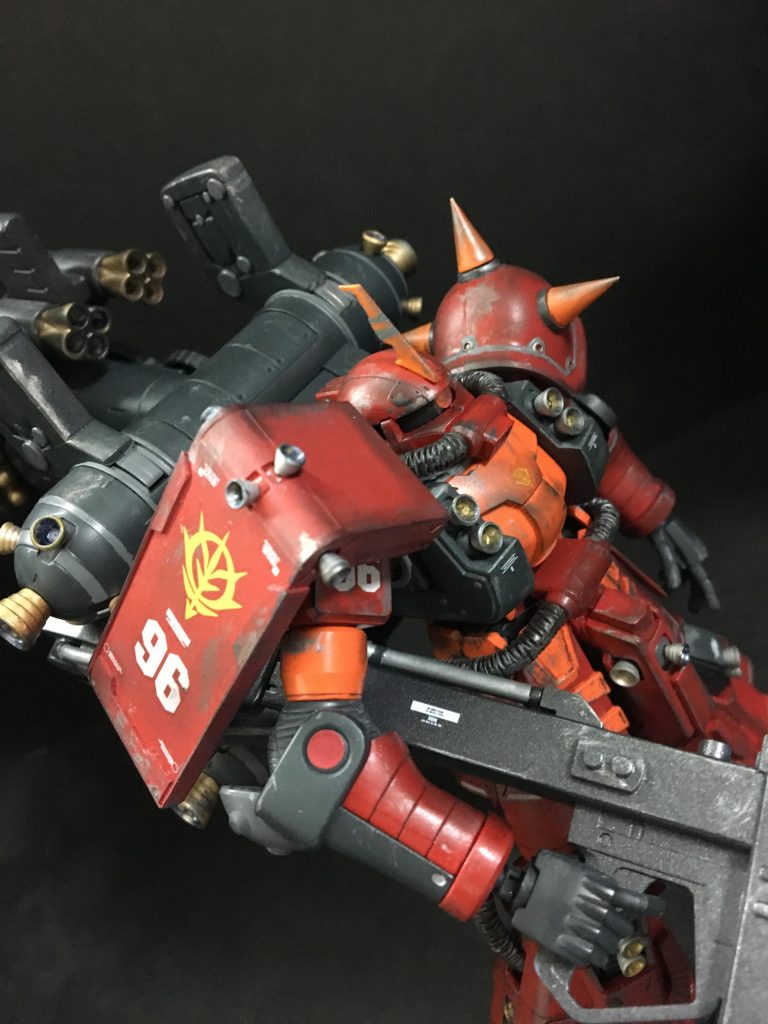 シールド部も全体的に汚し追加