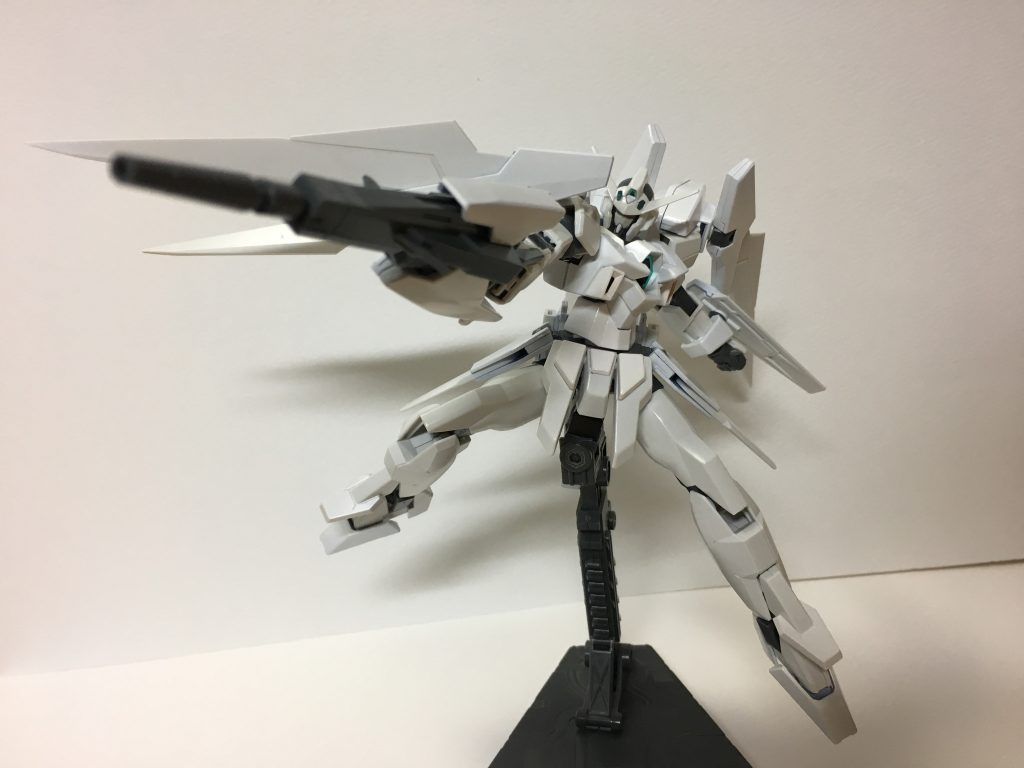 特に改造もせず、白くしただけなのでほぼアクションシーンです