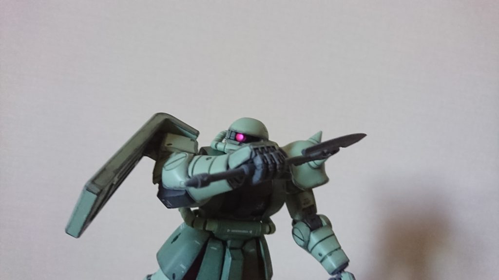 ヒートホークも大きかったり小さかったりしません。普通。