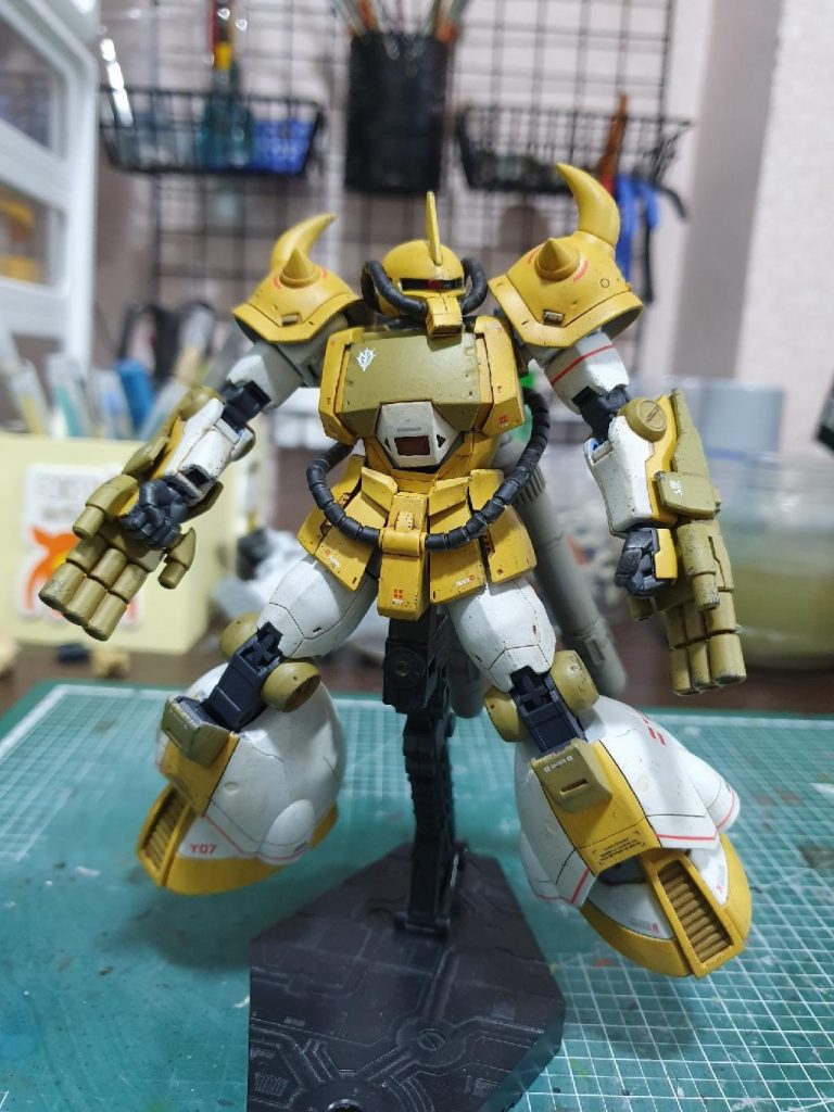 グフ(飛行試験型)–2枚目/制作者：@painnick_pla