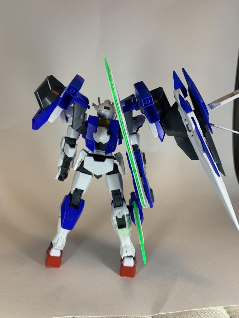 背面
太陽炉は一基だけ長期で戦闘をするのを見据えて装備している。
※取り外し可能