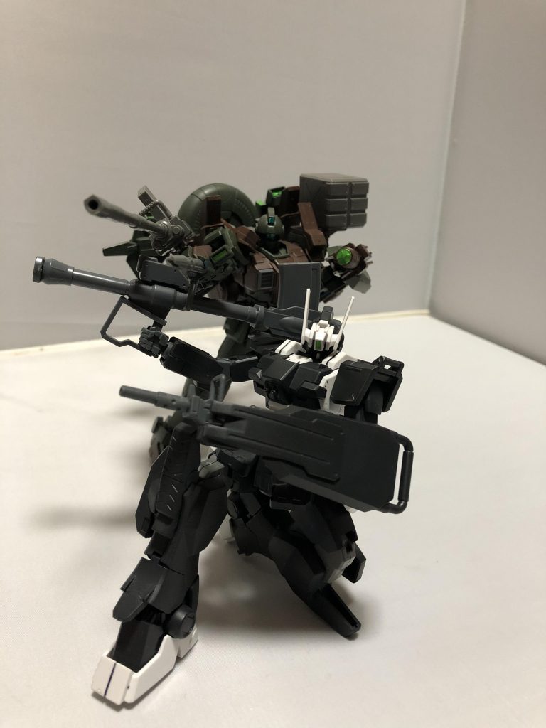 陸戦部隊–4枚目/制作者：ポメタニヤン