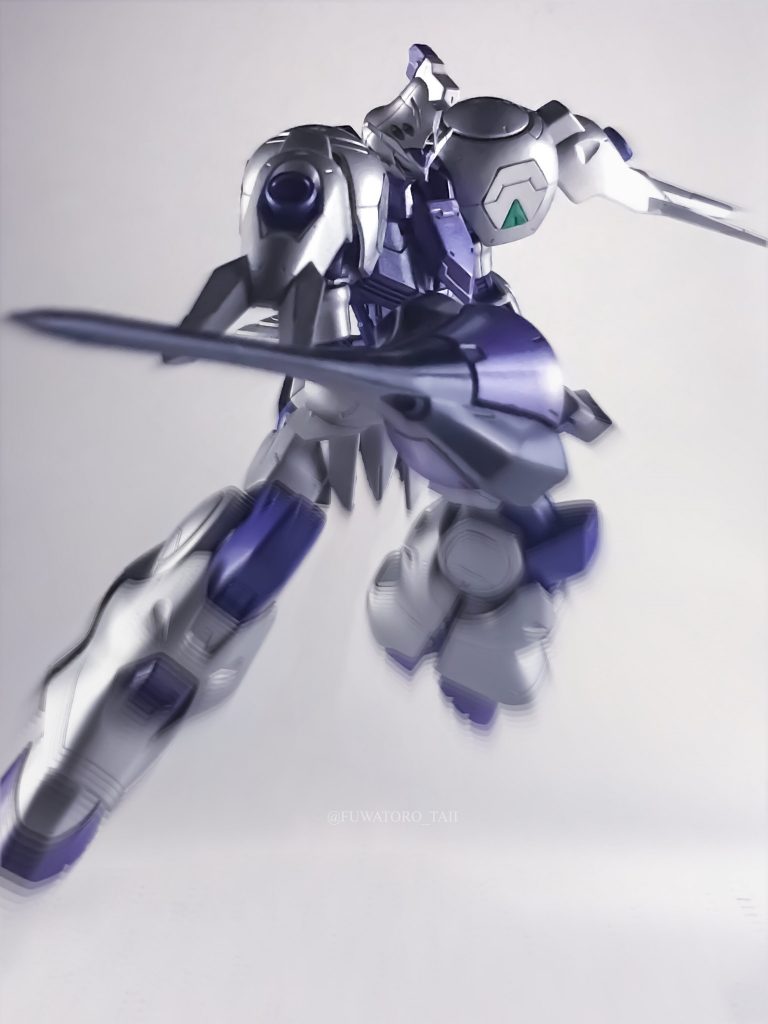 突進をイメージして