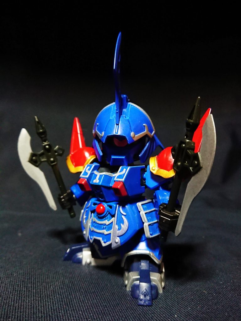 馬超の相棒にして好敵手。
二挺の熱双戟は闘気を込めることで刀身が灼熱化する。
闇の血の暴走により馬超と戦い倒れるが、自我を取り戻し新たな鎧を纏い再び戦場に戻ってきた。