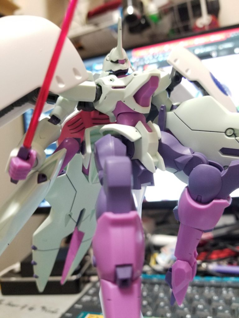 なんとなく似合うかなーと思って組み合わせた時の写真です。色の事はまだ考えてないですし、バインダーの接続方法がまだ違います。