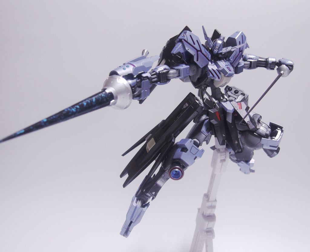 腕に装着した状態①