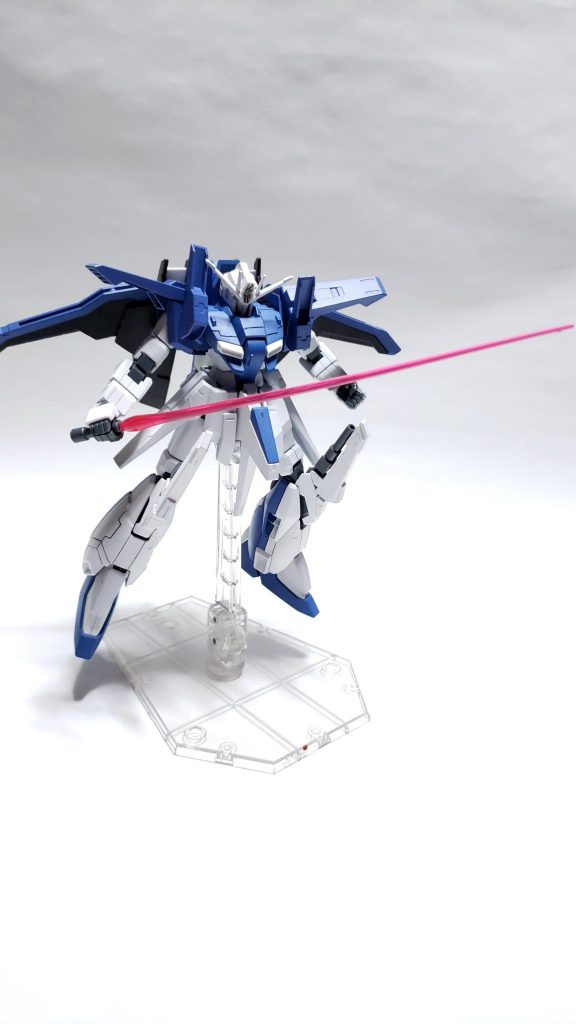 ハイパービームサーベル
膝のニークラッシャーに装備されているBS
ダブルゼータと違い小型化に成功