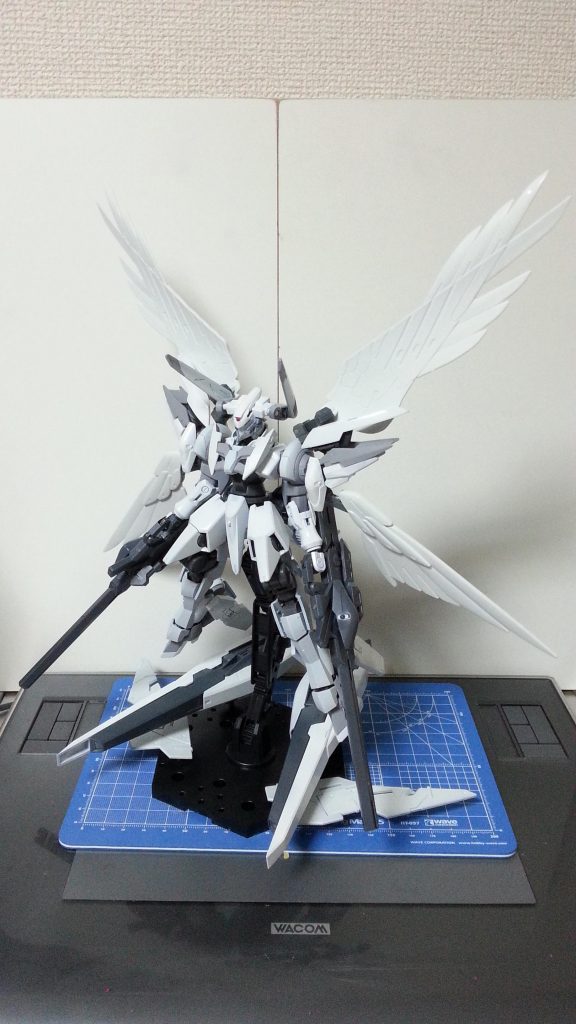 お遊びショット。
割と似合ってる気がするのでこれはこれであり？