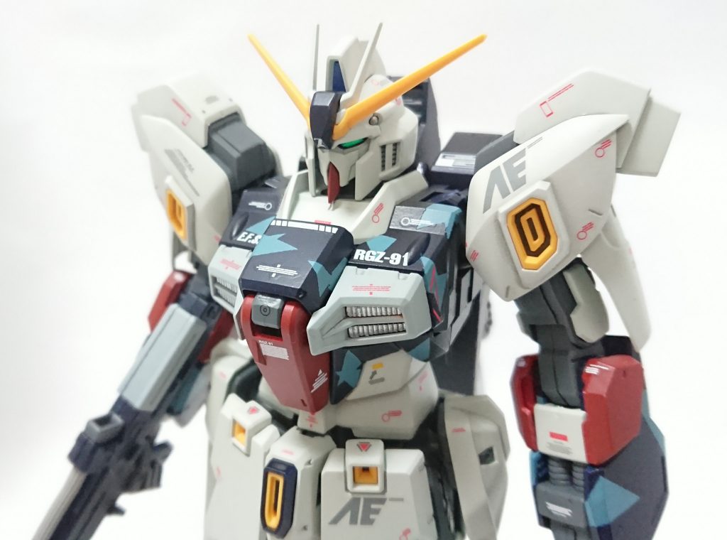 バックウエポン無い方がカッコ良くない君？