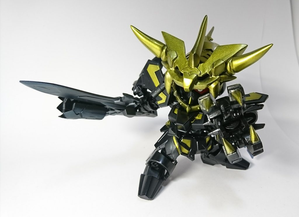 内部にCSフレームを使ってるので腕はそこそこあがるように
と言っても腕武器が干渉して言うほど可動しないけど……