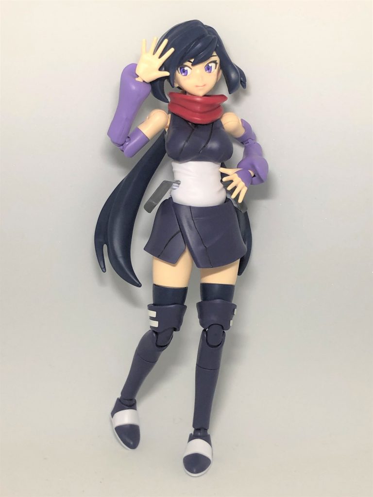 出来たてホヤホヤのアヤメさん、ちょっとかわいこちゃんしてます