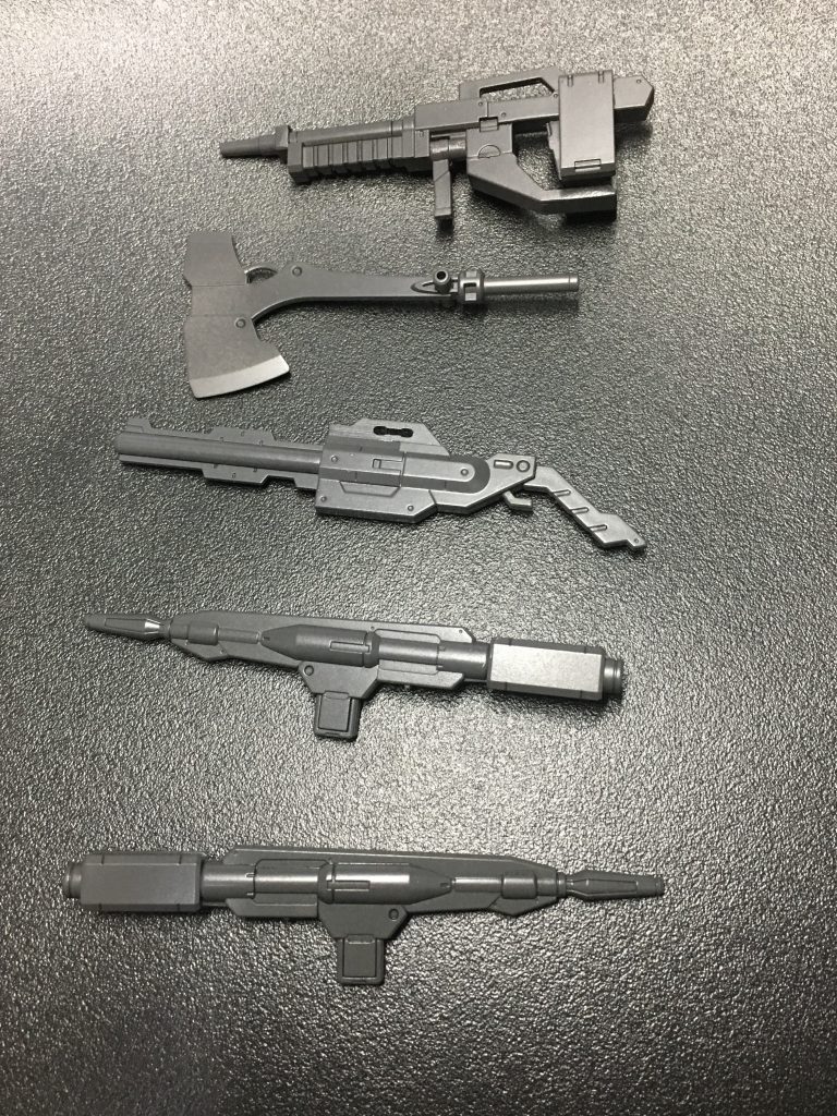 武装はフラウロスのライフル×2
アスタロトオリジンのショットガン
グレイズのアックスとライフルです
鉄血のキットで揃えました