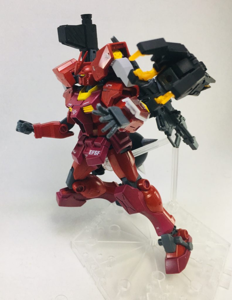 過剰なエネルギーを貯めておき、近づいてきた相手にはアームド・アーマーVNで迎撃!