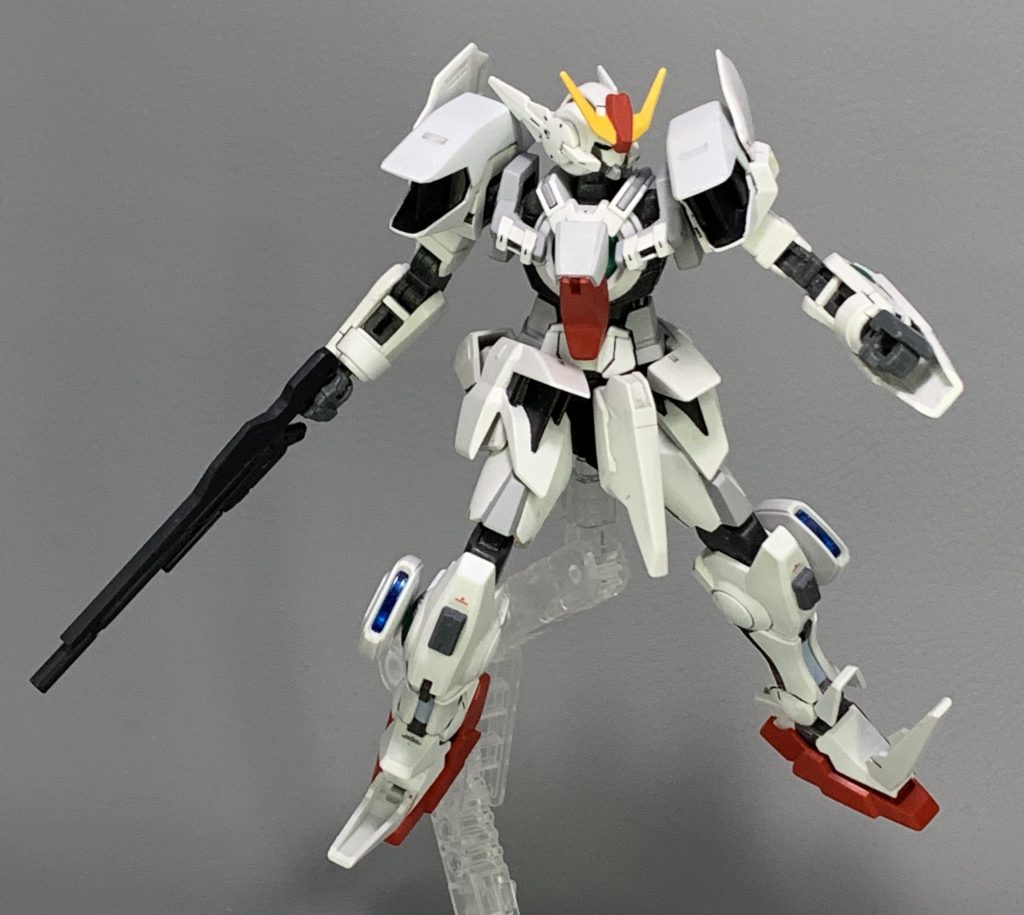 『ラジエルアストレア（B）』
ガンダムラジエルの機能を会得した形態。各部に備わったスラスターにより、高い機動性を見せる。特に両肩のスラスターは、瞬間的な加速や旋回に使えるほどの大出力を掘る。
また、GNセファーとの合体も可能である。