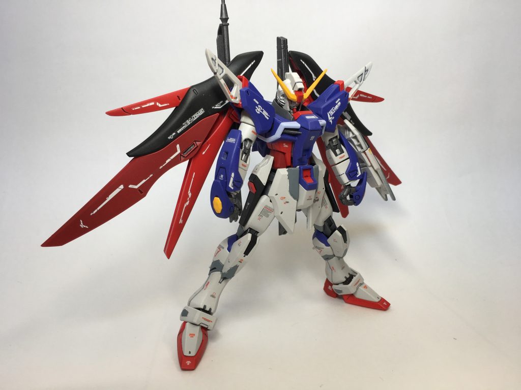 素立ち。ストフリにせよデスティニーにせよ羽根は閉じた状態が一番好きだったり。