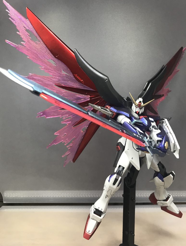 デスティニー本体はメタリック系の塗料を使って質感合わせてみました