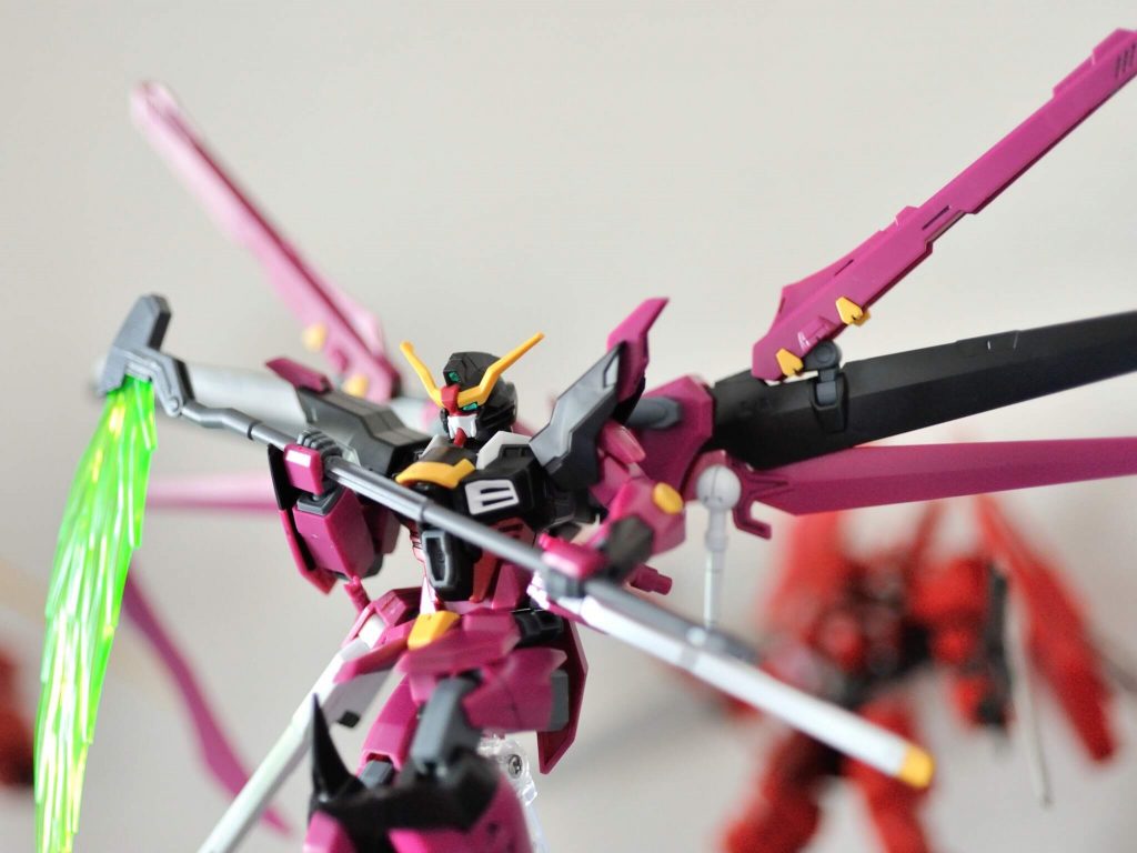 ボディラインが力強いながらも女性らしいとこは魅力です。