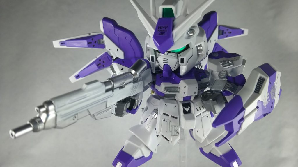 *『好きには!』*
ビーム・ライフル
銀の成型色だったんですがニューホワイトとシャインシルバーで塗装しました。