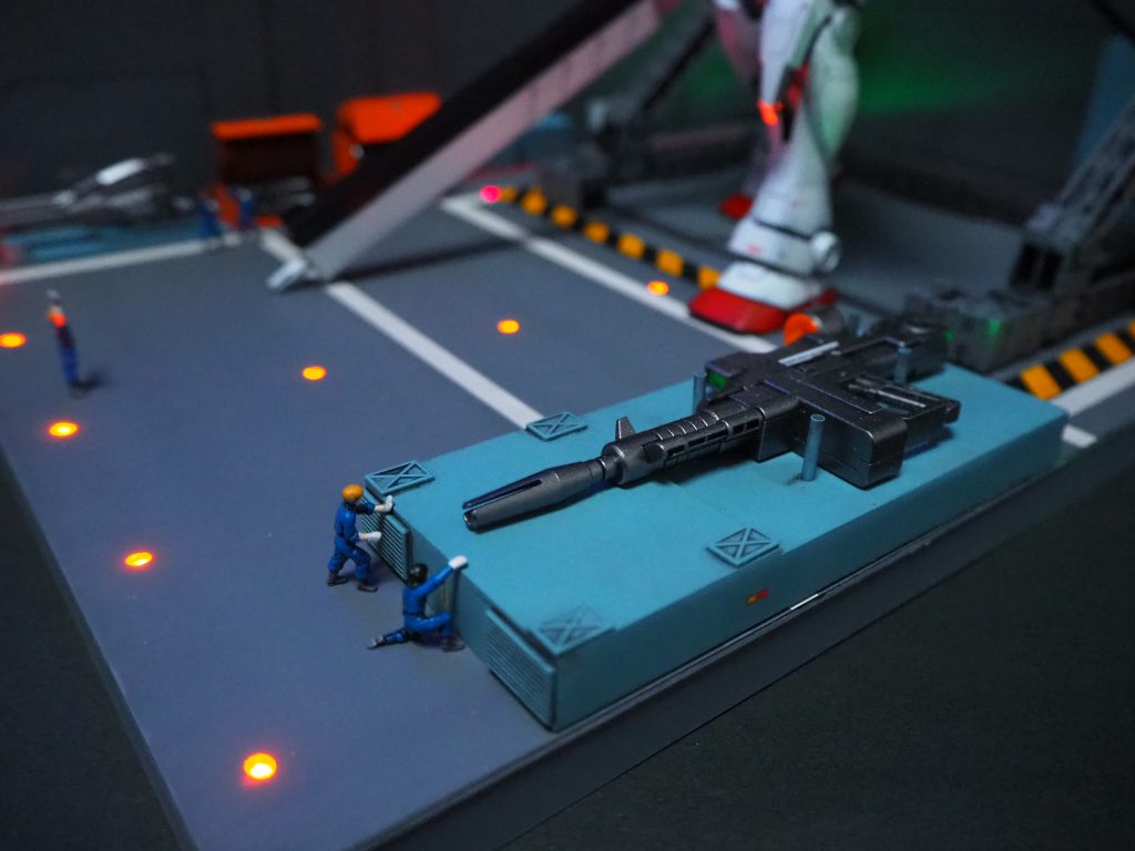 『起動』–2枚目/制作者：ヤマクロス