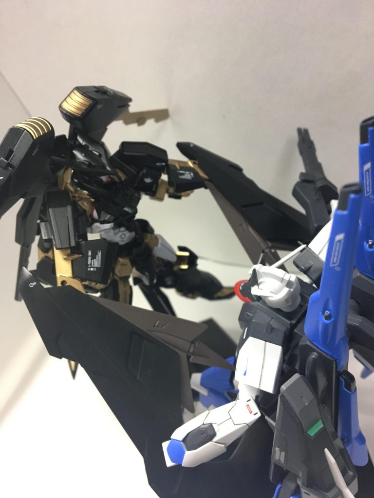 対ファイン戦
エネルギー吸収攻撃が炸裂!