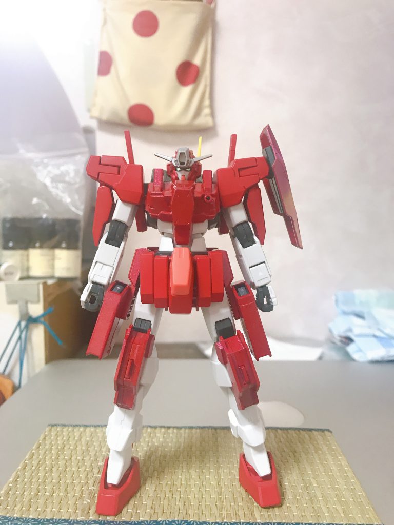 増加装甲部分はメタリックレッドで塗りました