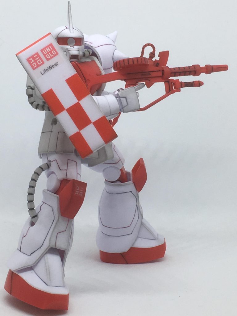 ザクⅡ UNIQLOカラー–2枚目/制作者：カサピー