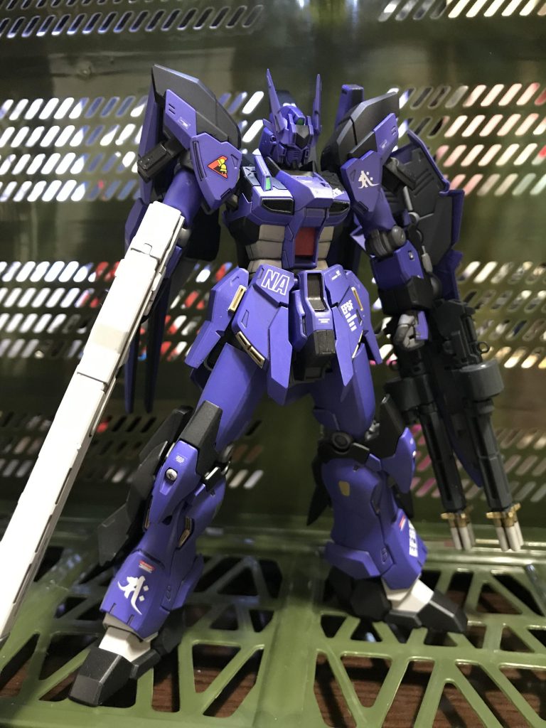 というわけで、俺専用機です✨
Hi-νヴレイブとシナンジュスタインのミキシングです。
シナンジュ.ウィザード2号機であります👍