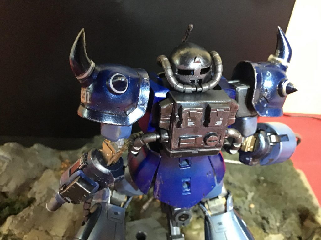 バックショットです　ヘッドをあえてメタルブラックにして凄みをだしてみたんですが・・・