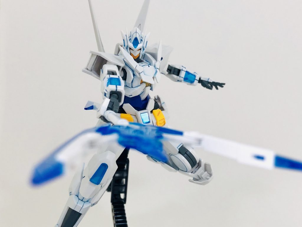 この形態ではまだちょっと可愛らしい感じ。