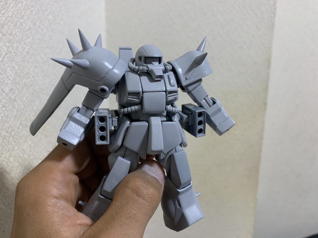 特にミサイルランチャーは手こずり、4回作り直してます^_^;