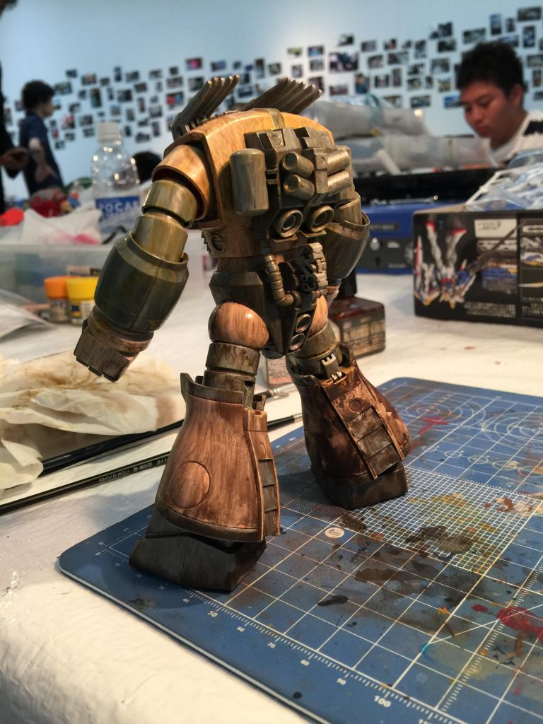 ウェザリング開始して間もない状態です。まだまだ上手く扱えませんが、とても楽しかったことを覚えています。