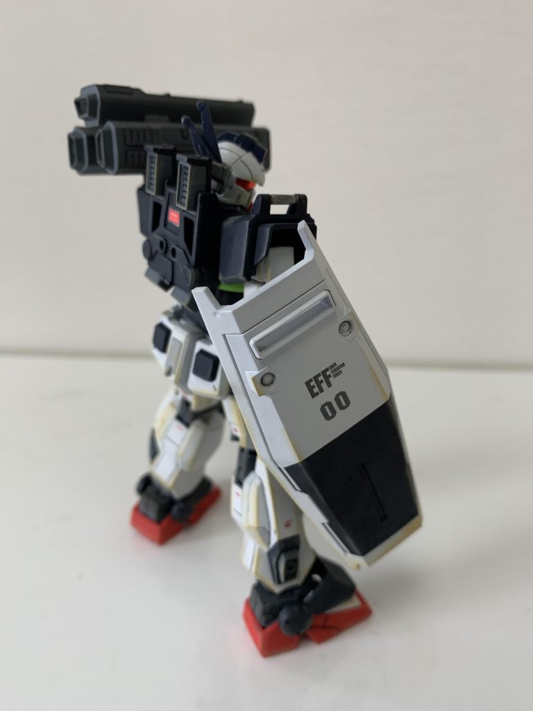 斜め後ろな感じ？