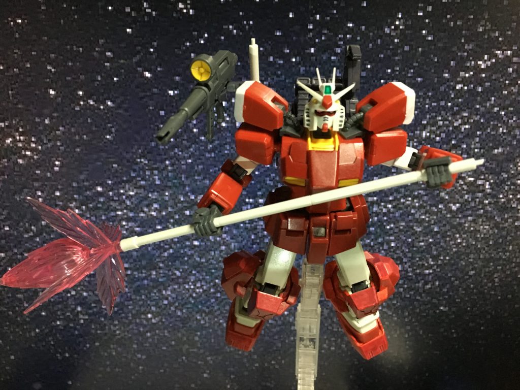 携行装備はビームライフル、ハイパーバズーカ、連装ビーム砲、シールドを必要に応じて、あるいは全て装備できる。