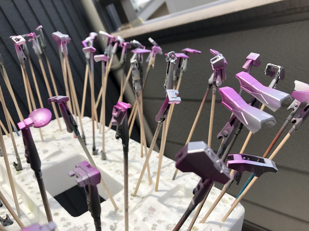 ピンクのとこはクリアカラーもグラデをかけました