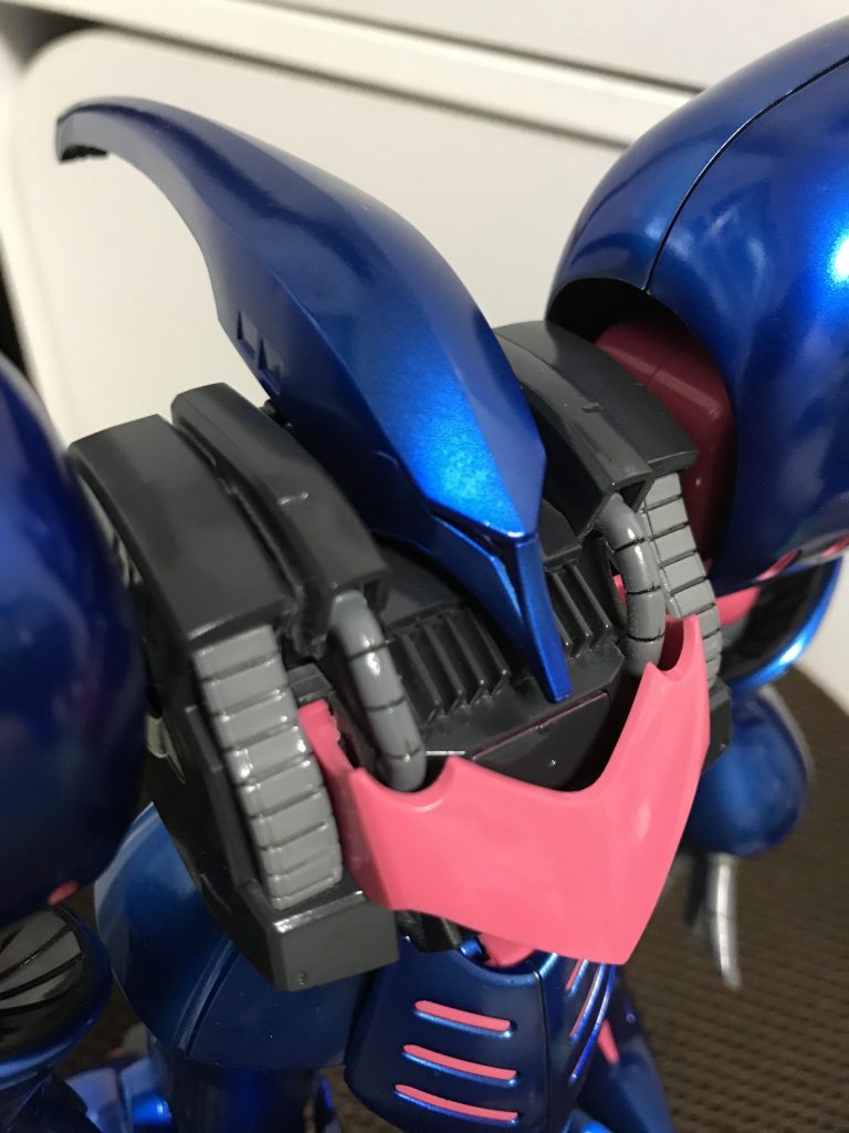 ピンクのみ成型色です。全部光沢クリアーで仕上げてあります。