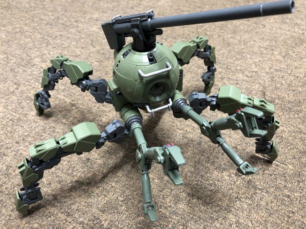 MGボールVer.Kaをベースに、新規脚部が4本追加された形