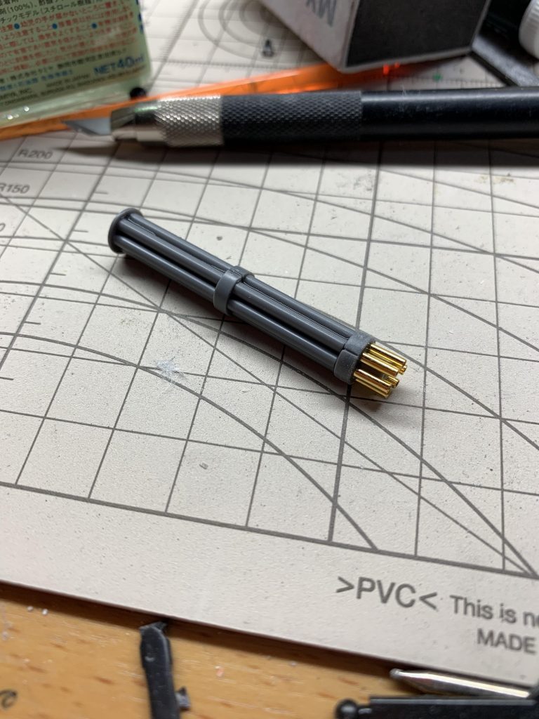 ガンポッドは銃口ををアルミパイプに変更してみました。では適当に何枚か。