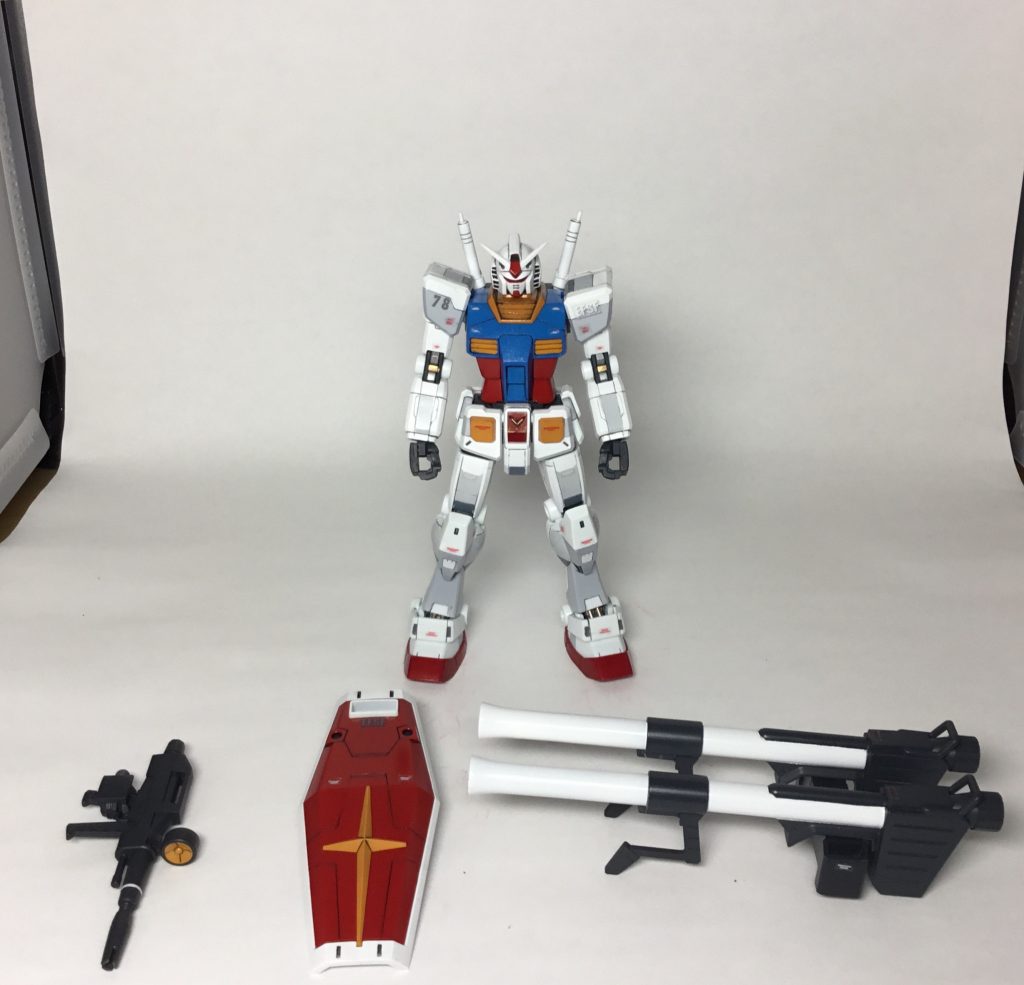スタティックディスプレイ
武装
・ビームライフル
・ビームサーベル×2
・ラージシールド
・ハイパーバズーカ×2
・頭部バルカン砲×2