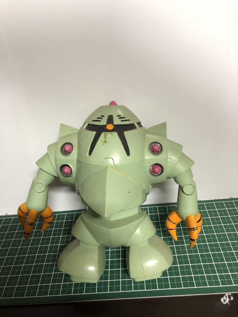 汚しではなく汚れてしまった正面から