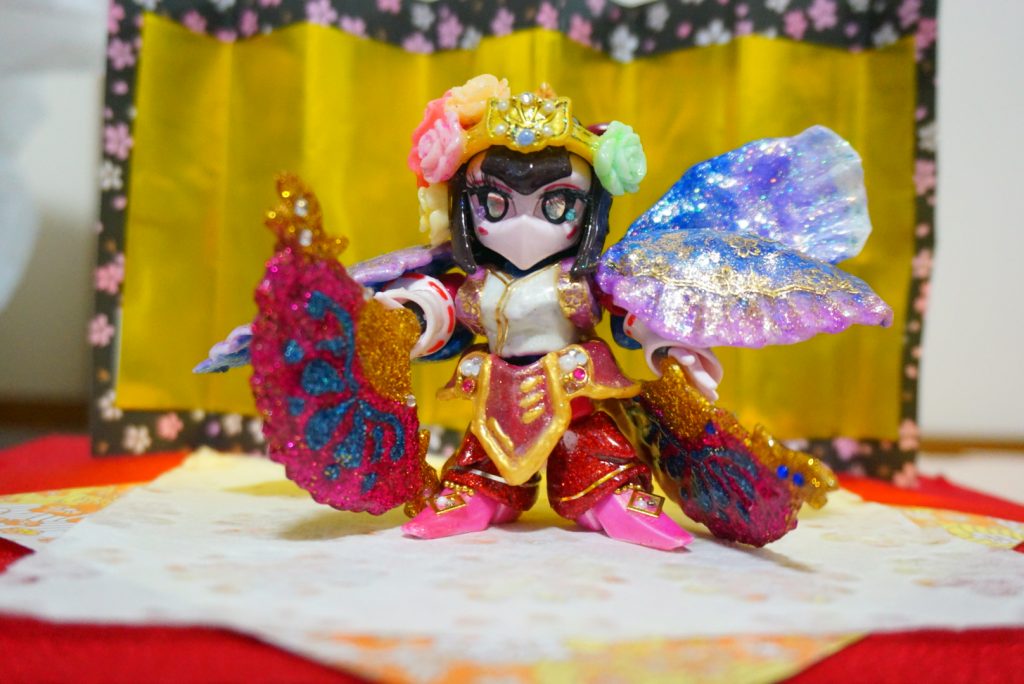 三国無双に貂蝉がいるので、それをイメージしたかったんですが、露出が多かったので、別のキャラのコスチュームを参考にしました(参考にしただけで全く違うけどw)