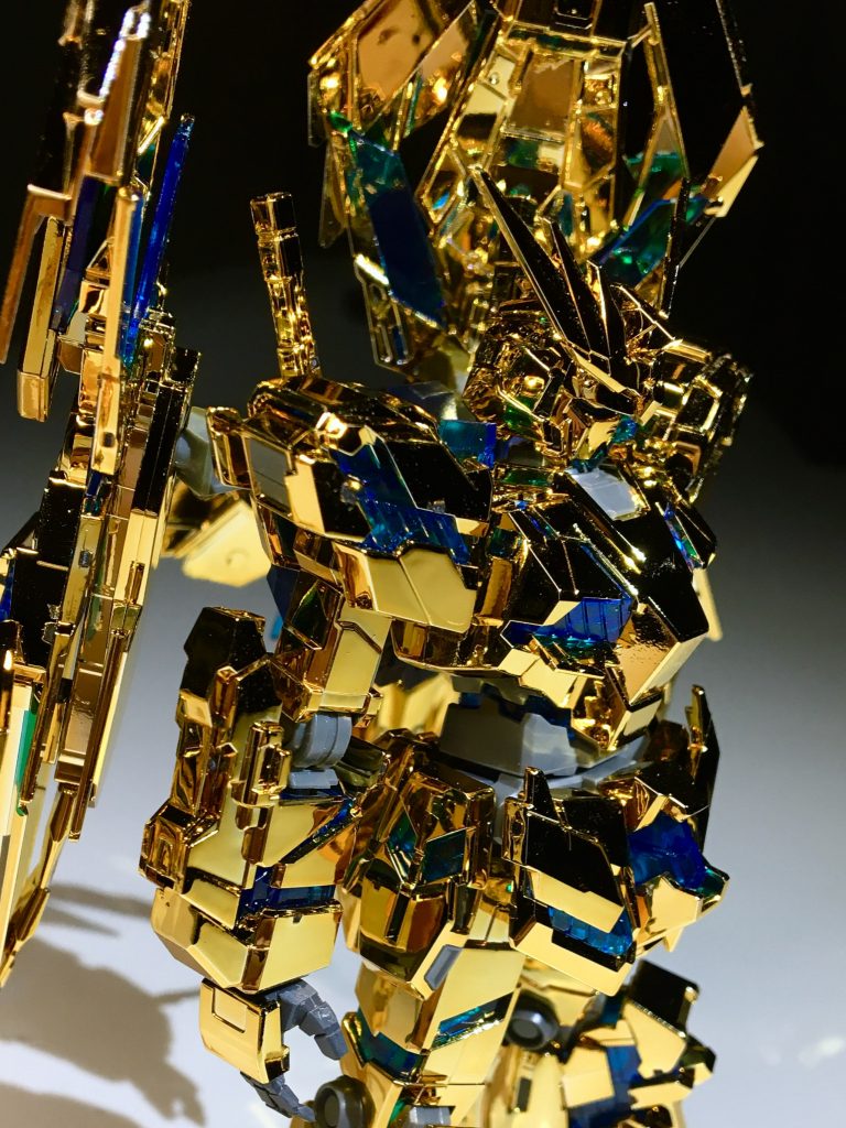 以上。ニッパーとカッターしか使ってない、工作時間3hの作例。失礼しましたw