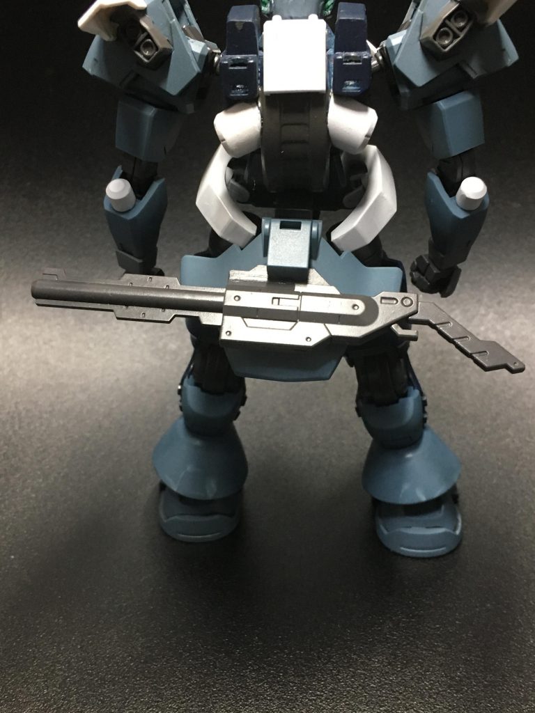 アスタロトオリジンのショットガンは、ラックに引っ掛けられるように改造しました