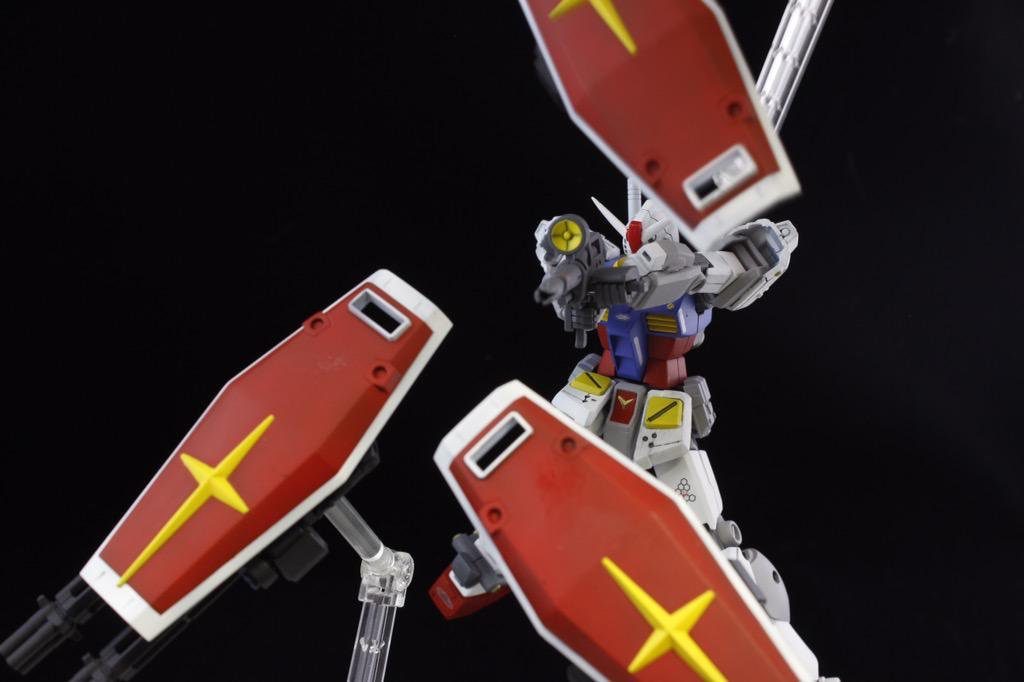 ユニコーン同様盾を飛ばして戦ったりなどを妄想してましたw