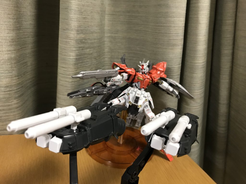 ちなみにファンネルとしてこやつらは遠隔攻撃も可能!パイロットのコンディションが心配…