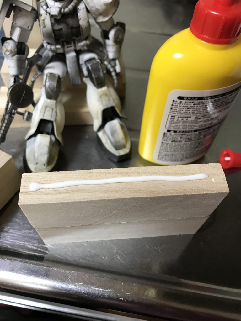 ダイソーで、材料調達