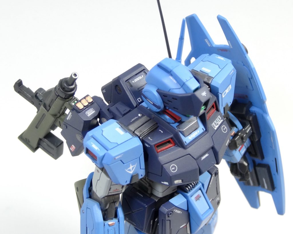 新設したマシンガンラック