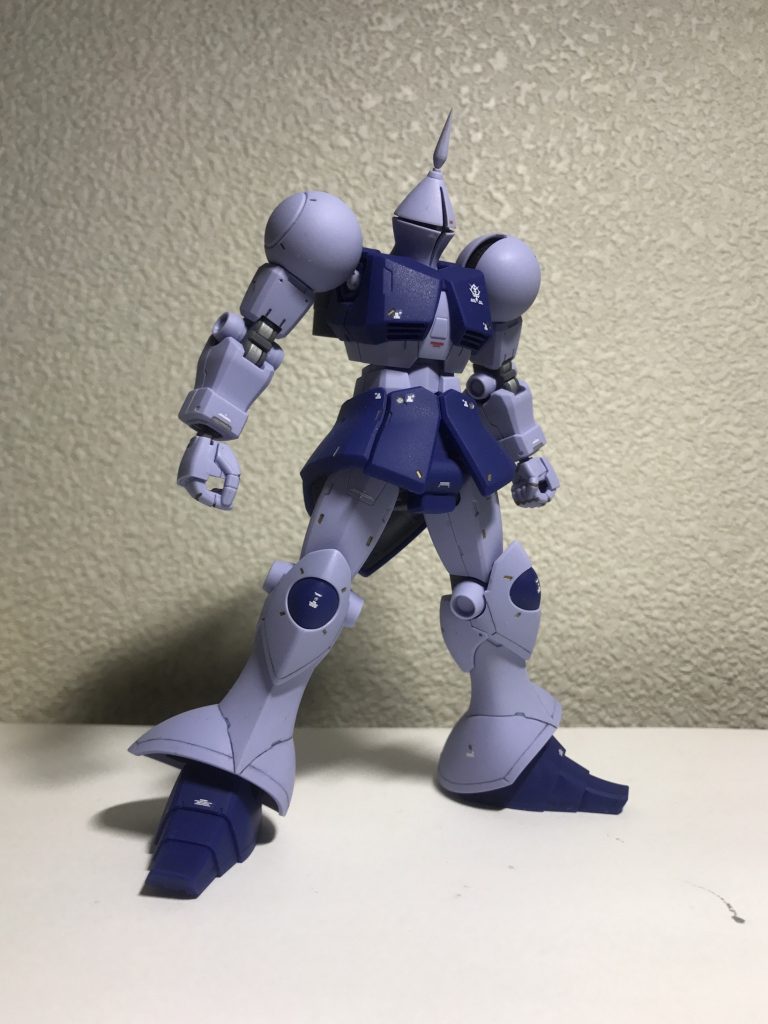 加工が終わってデカールを貼ってつや消しを吹いた状態。