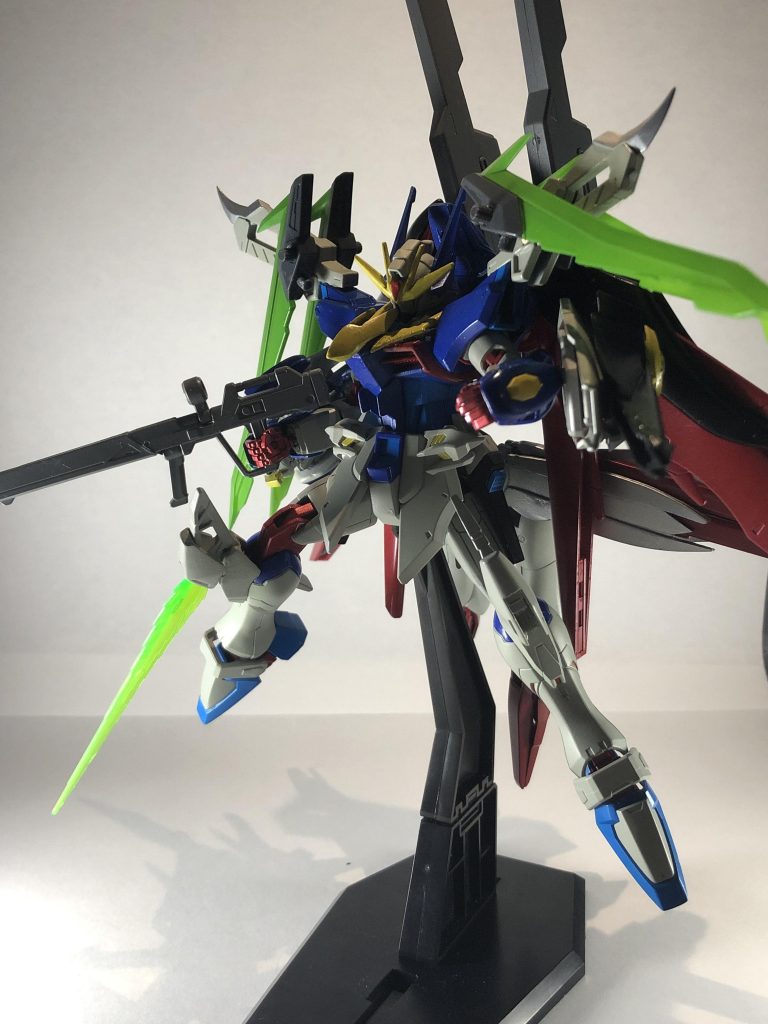 インジャ対策で膝からサーベル出せます！