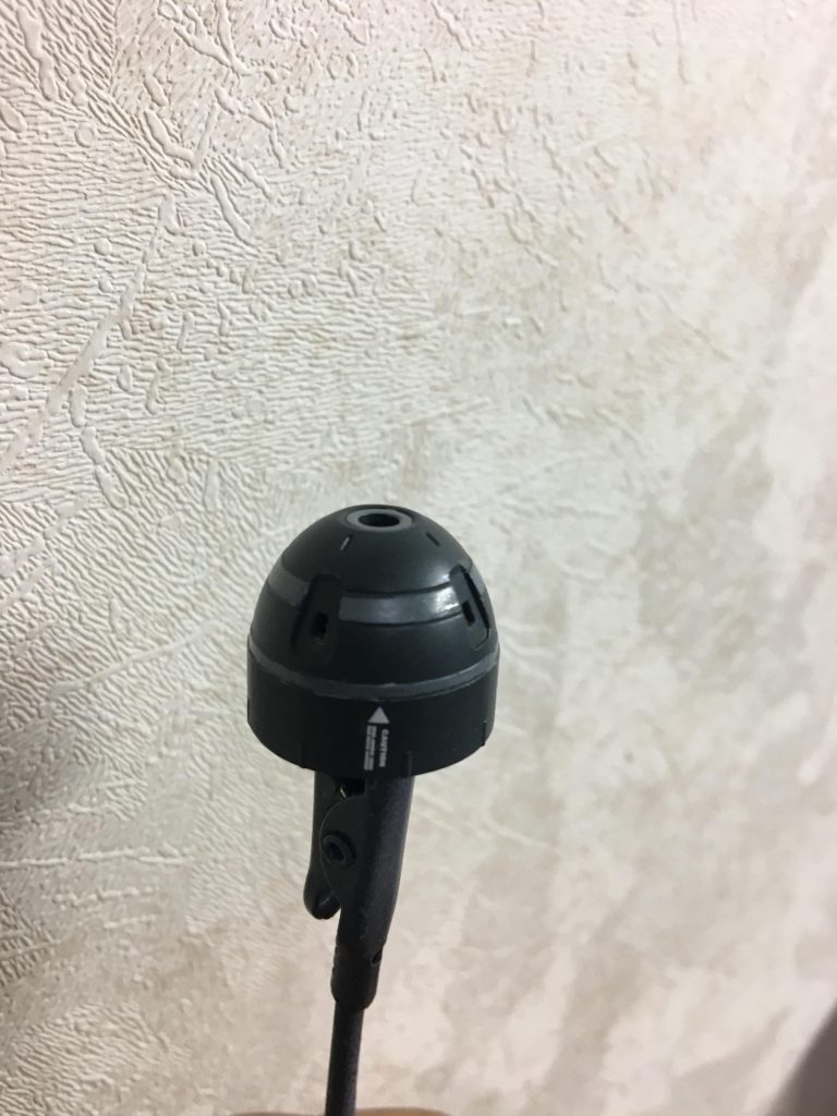 バーニア周辺の追加塗装😄
上『変更前』
下『変更後』
細かな筆塗りもあまり慣れない作業なので大変でした…。