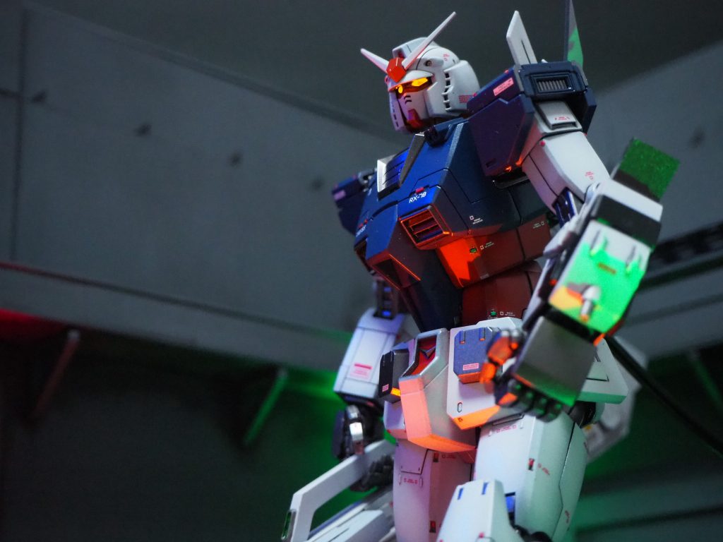 『起動』–8枚目/制作者：ヤマクロス